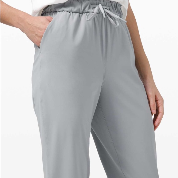 Lululemon On The Move 7/8 Pant - Picture 5 of 5